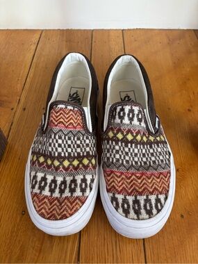 Vans Women’s 9 Slip-On Sneakers Fair Isle Woven Textile Pattern
